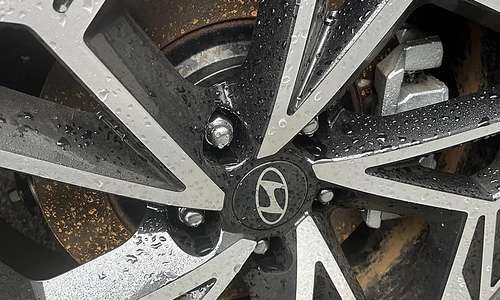 Brake disc rust: an electric vehicle side effect