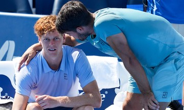 Roddick: Alcaraz shouldn't have consoled Sinner