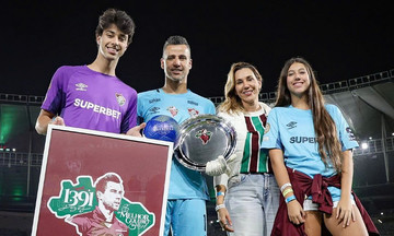 Brazilian goalkeeper sets record for most career appearances