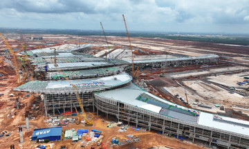 Optimizing operations at Long Thanh and Tan Son Nhat airports