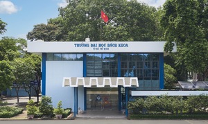 HCMC University of Technology's admission scores peak at 85.41/100
