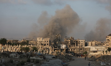 Israel threatens Gaza City's destruction if Hamas doesn't disarm, release hostages