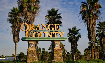 60% of Orange county residents favor a path to legal status for undocumented immigrants