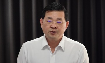 Ho Chi Minh City appoints new department heads