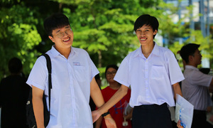 HCMUS admission scores approach 30