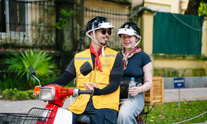 Half-day Hanoi history tour on vintage Honda motorcycles