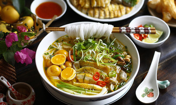 10 must-try Hanoi delicacies during the 2/9 holiday