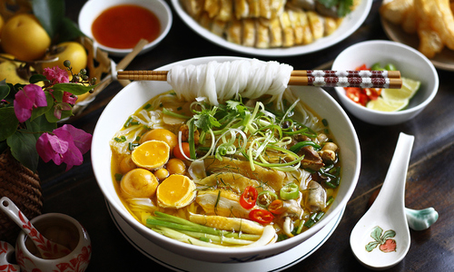 10 must-try Hanoi delicacies during the 2/9 holiday