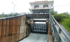 Reservoirs release water in anticipation of Typhoon Kajiki