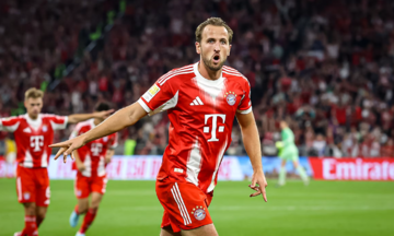 Kane nets hat-trick in Bundesliga debut