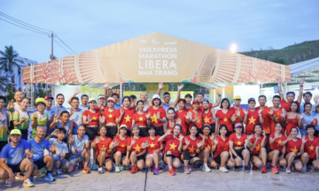 Live: VnExpress Marathon Libera Nha Trang 2025