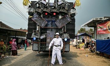 Indonesia's noise nightmare: the booming sound trucks of Java