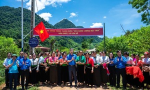 Vingroup installs 830 solar-powered streetlights in underserved Vietnamese communities