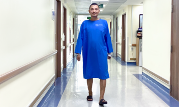 Double hip replacement after 14 years of femoral head necrosis