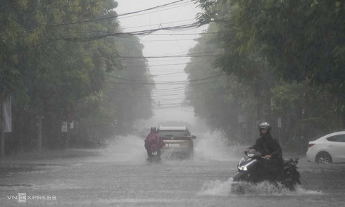 Common routes of disease transmission during storm season