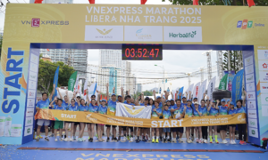 Nearly 150 KDI Holdings employees participate in Nha Trang marathon