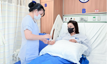 Spinal cord tumor causes leg paralysis in young woman
