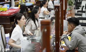 Early retirement policy exploited by some officials