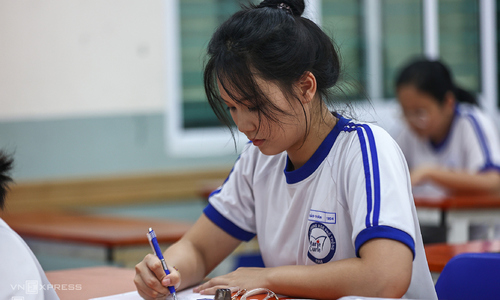 Several universities offer additional admissions with scores from 15 and above