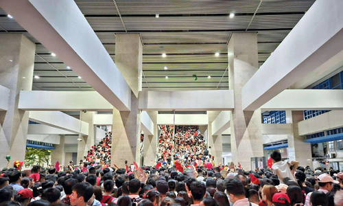 Hanoi Metro offers four tips for National Day metro travel