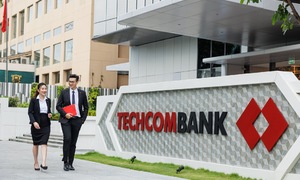 S&P upgrades Techcombank's credit rating to BB