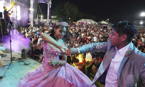 Mexican teen's 15th birthday becomes a festival for thousands after father's Facebook post
