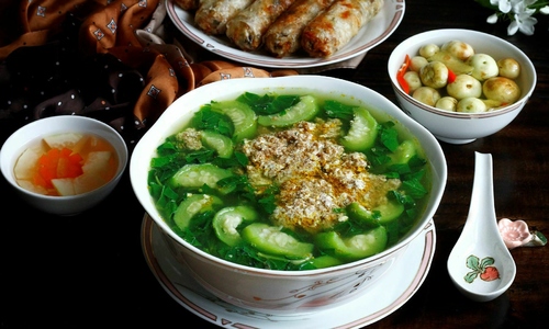 Why you shouldn't eat Vietnamese crab soup in the evening