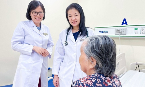 96-year-old woman with multiple underlying conditions diagnosed with heart failure