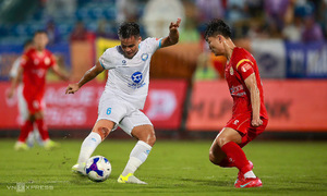 Nam Dinh secures comeback victory in V-League