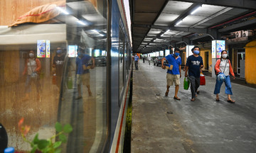Passenger trains adjust schedules to Hanoi's city center for three days