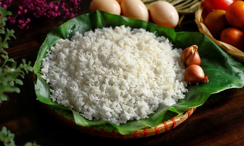 Is reheating rice in the microwave safe?