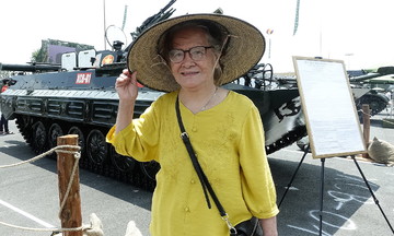 Visitors moved by 80 years of national achievements