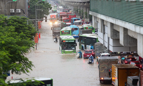 Pay entitlements for employees during storm closures