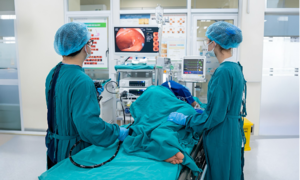 At what age should colorectal cancer screening begin?