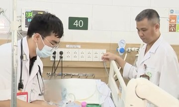 Botulinum injections lead to paralysis in two women