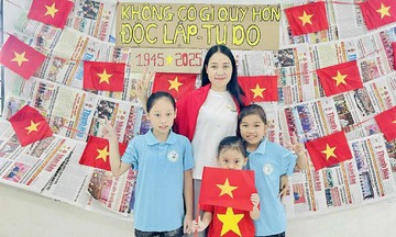 Citizens discuss how to spend their national day gift