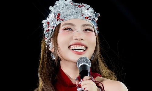 12 years of Phuong My Chi: captivating audiences with evolving folk music