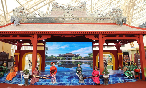 Iconic Vietnamese tourist destinations showcased at national exhibition