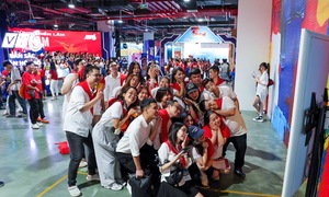Over 230,000 visitors flock to Vietnam's 80th anniversary exhibition on opening day