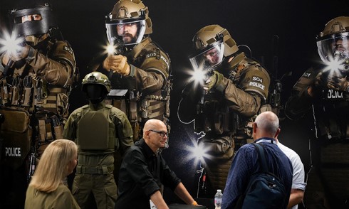 UK excludes Israeli officials from London defense exhibition