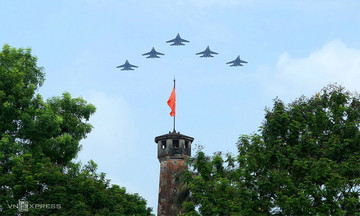 Tips for watching the SU-30MK2 'cobra' squadron