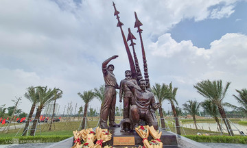 Ministry of National Defense installs statues honoring Soviet and Cuban specialists