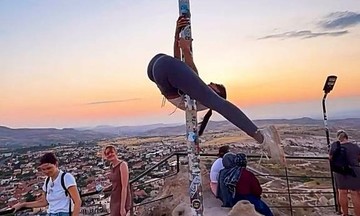 Tourist faces five years in prison for pole dancing with Turkish flag
