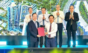 Vietcombank partners with Da Nang to develop international financial center