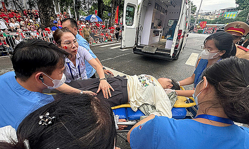Nearly 500 people seek medical attention during parade rehearsals