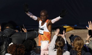 Kipchoge achieves sub-2:09 at 2025 Sydney Marathon