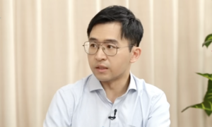 Doctor sheds 25 kg after patient's weight comment