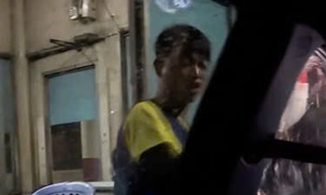 Tech cab driver assaulted over splashed water
