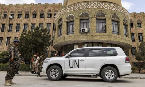 Houthi detains 11 UN staff members