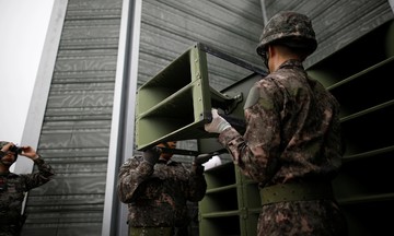 South Korea halts propaganda broadcasts to North Korea